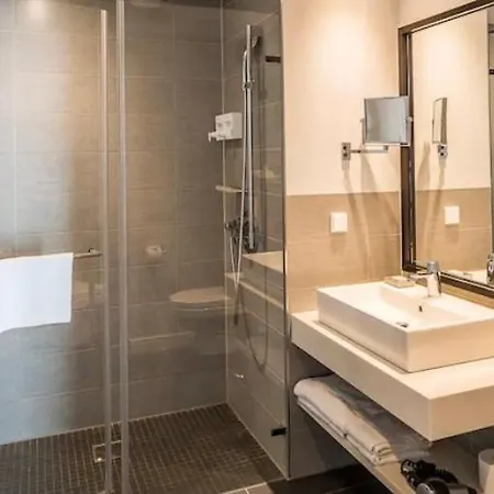 Frankfurt City Center Design Studio Apartments *
